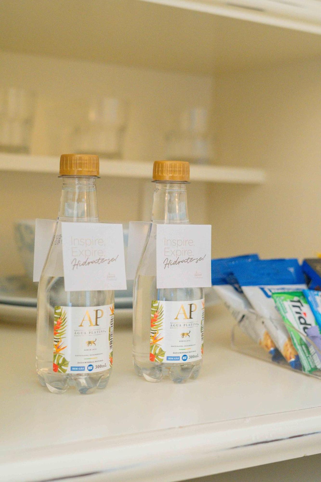 Il Campanario Villaggio Resort - Oficial Florianópolis Zewnętrze zdjęcie Bottles of Fiji Water